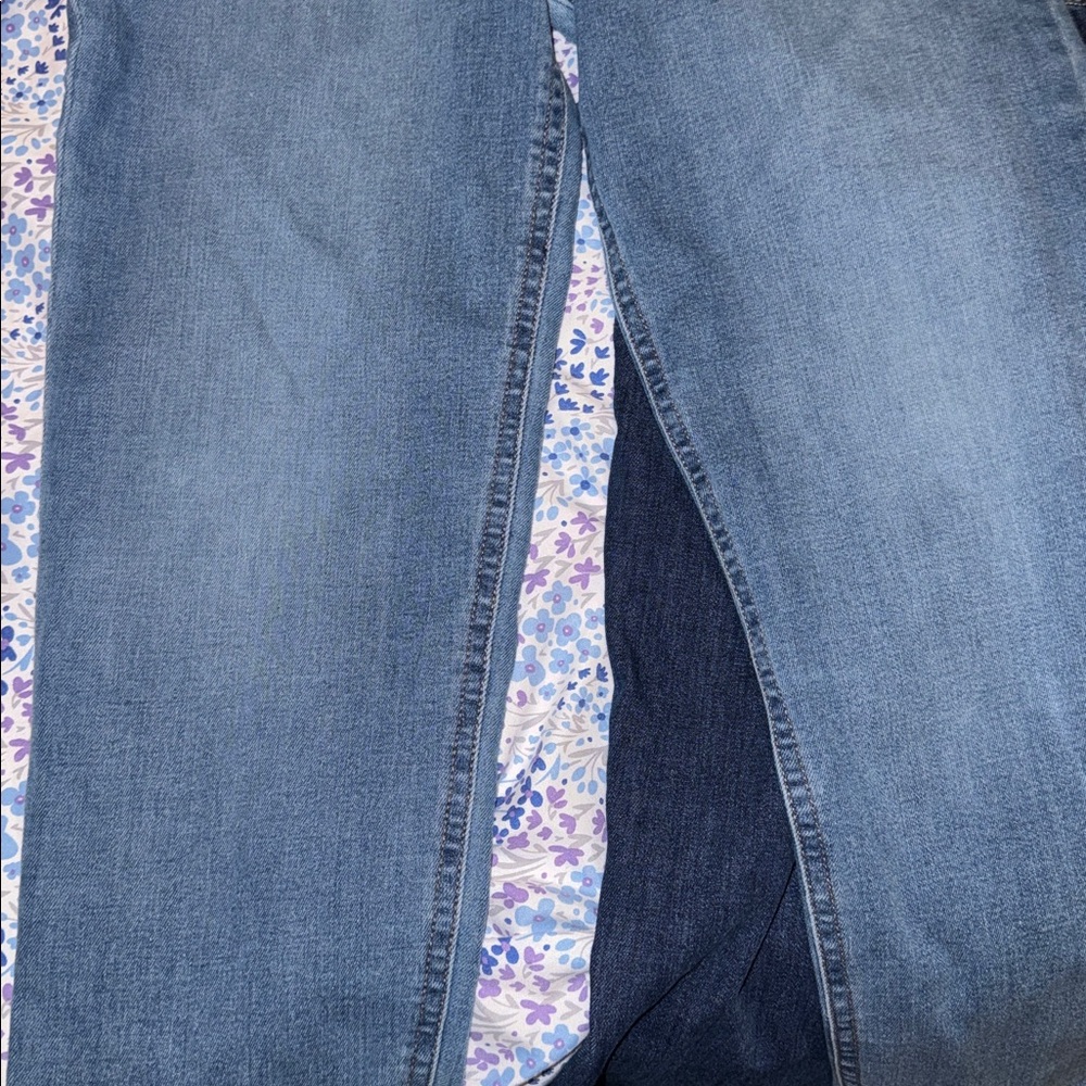🏖️10 items for $20☀️
365 Kids set of 2 drawstring blue jeans| size 8 - Picture 8 of 11
